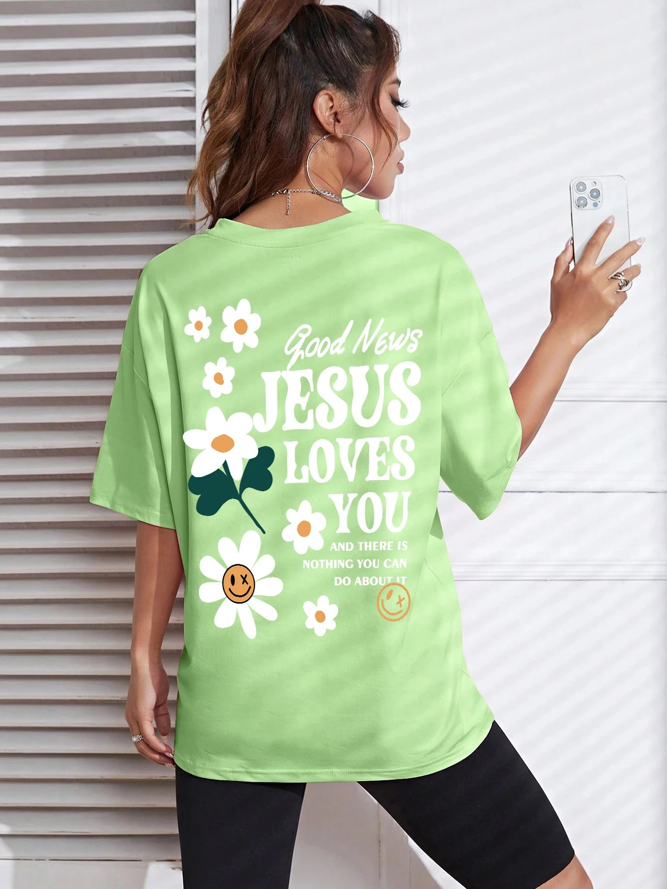 Good News Jesus Loves You Print Women’s T-Shirt – Casual Summer Cotton Tee with Floral Design