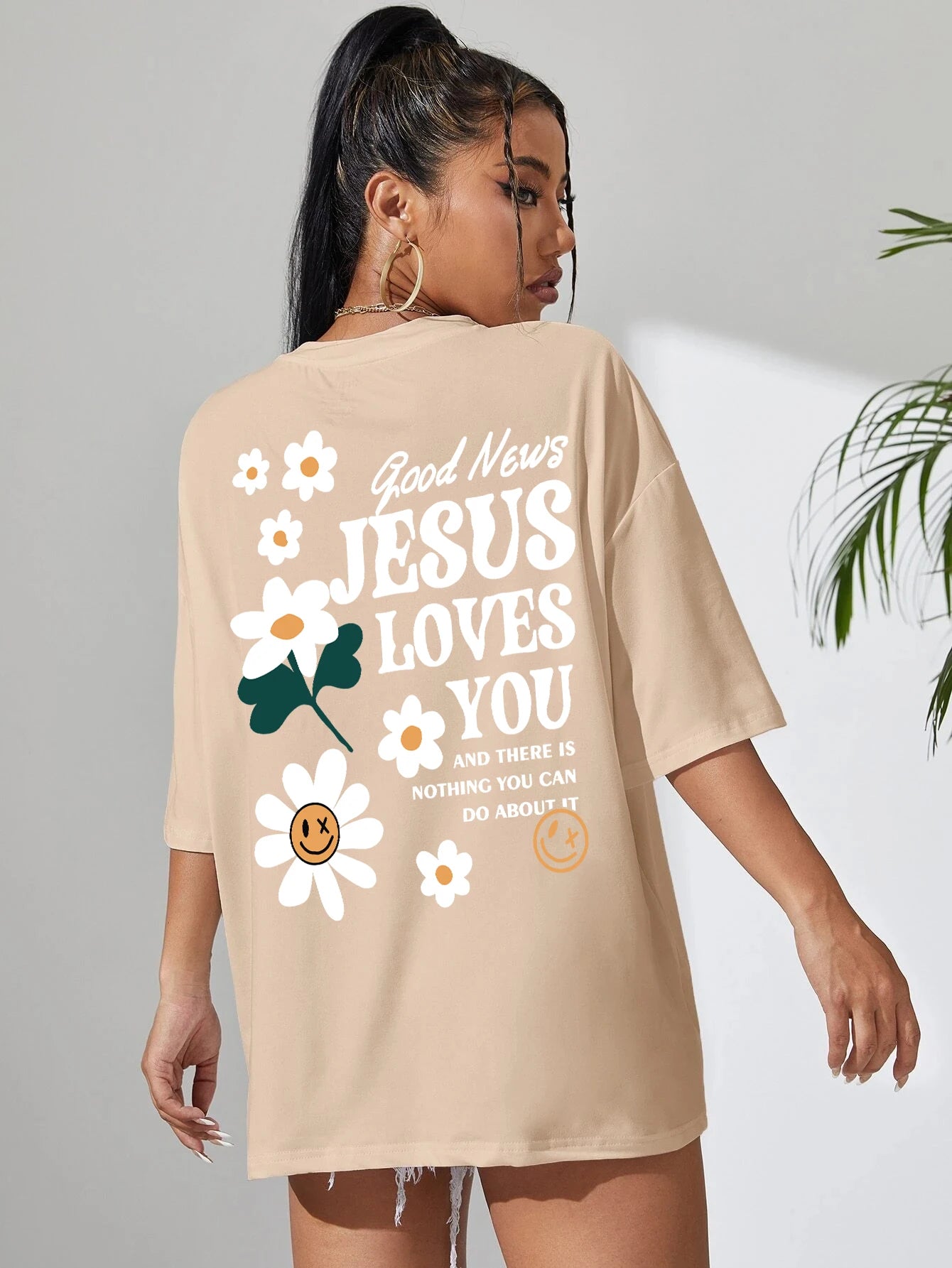 Good News Jesus Loves You Print Women’s T-Shirt – Casual Summer Cotton Tee with Floral Design