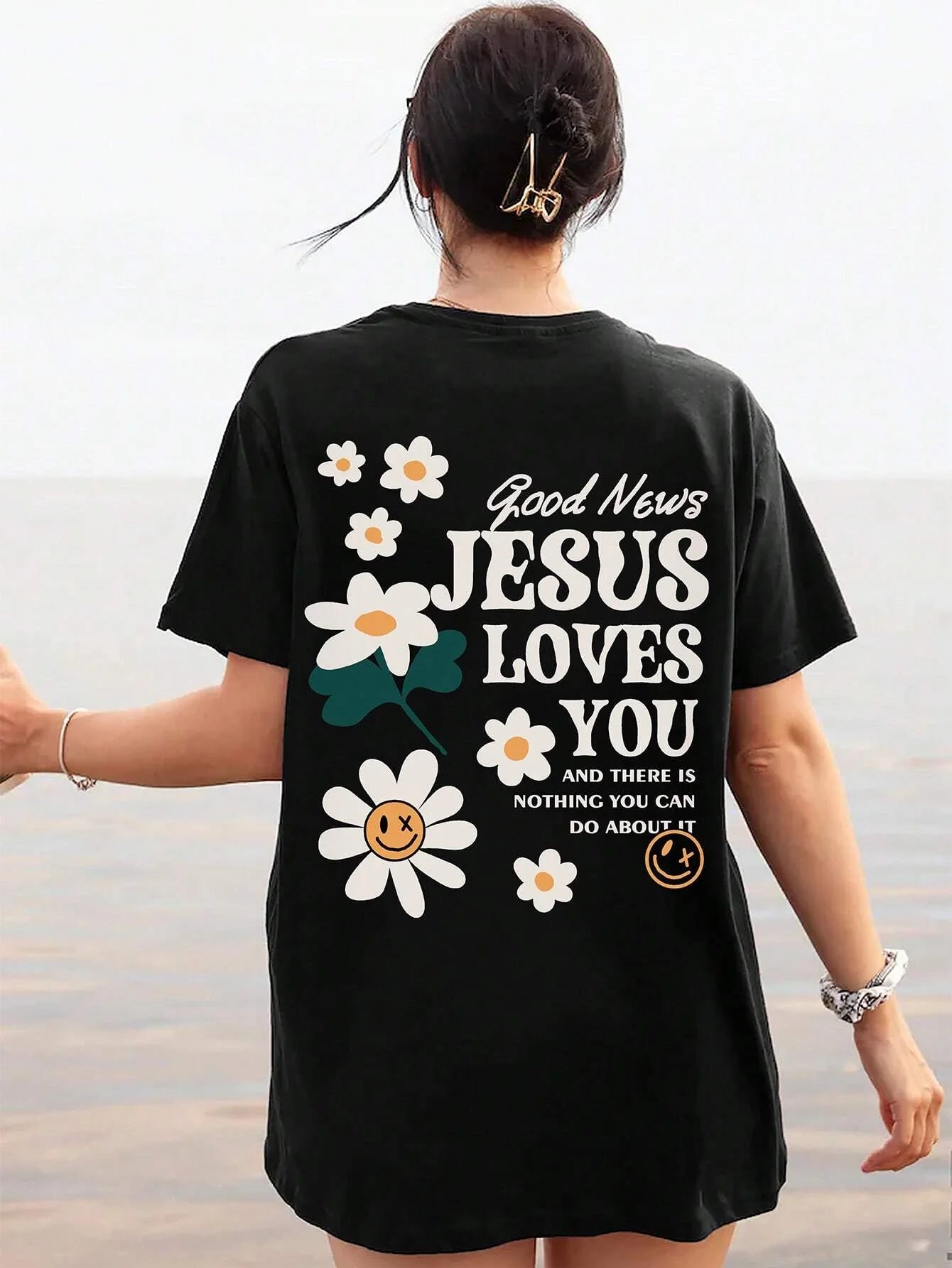 Good News Jesus Loves You Print Women’s T-Shirt – Casual Summer Cotton Tee with Floral Design